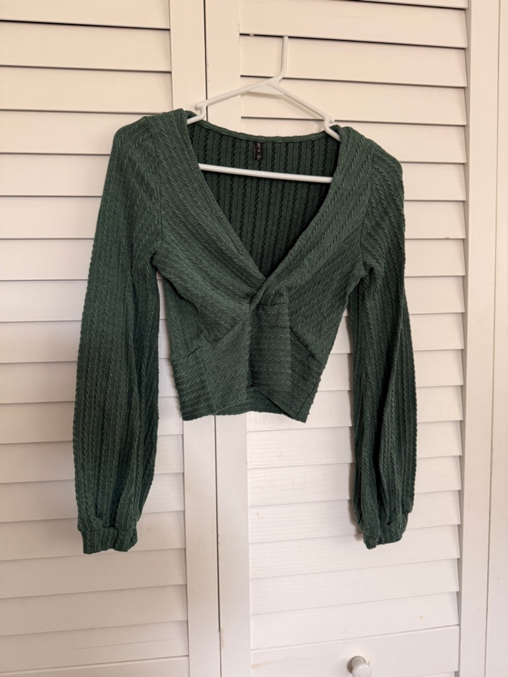Forest Green Knit V-Neck Cropped Sweater